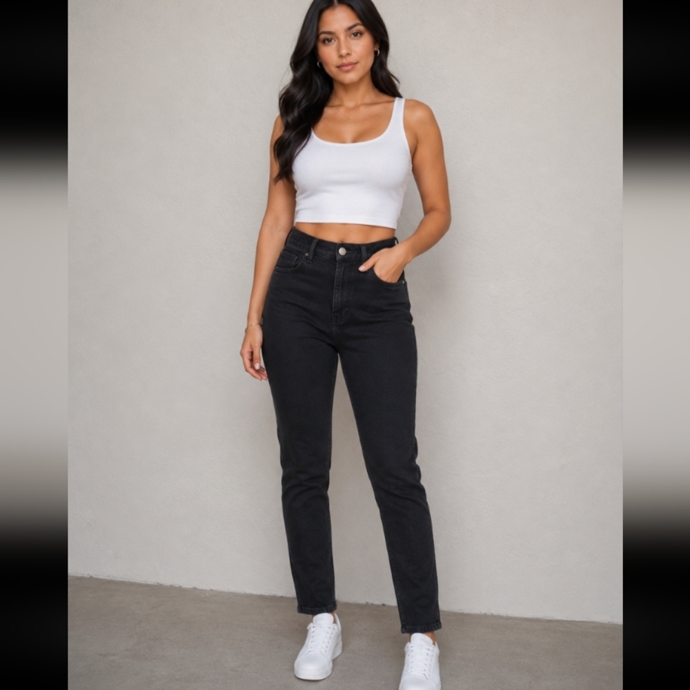 EVERLANE 26 Regular Faded Black Jeans